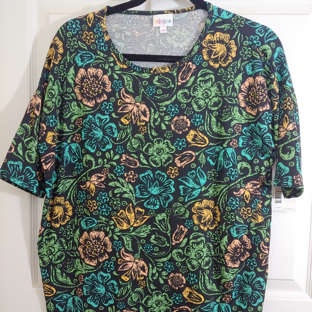 Lularoe Irma shirt - Picture 1 of 5